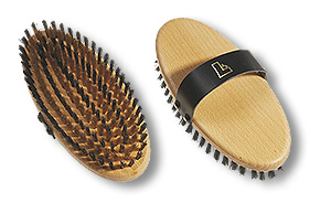 horse grooming brush with crimped brass wire mutual PPN bristles