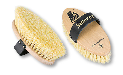 course grooming brush Sweepy