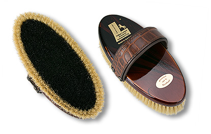 horse grooming brush with croco-leather-belt