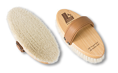 Goat hair brush elk leather strap