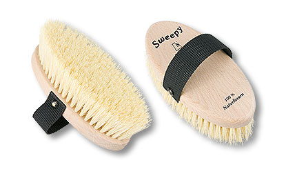 sweepy coarse grooming brush for horses small size