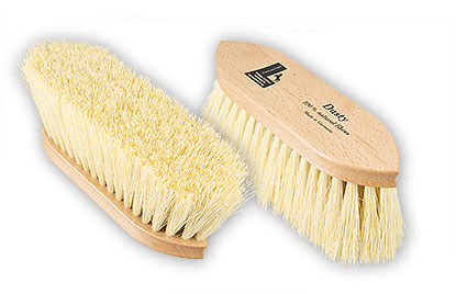flick brush for horses