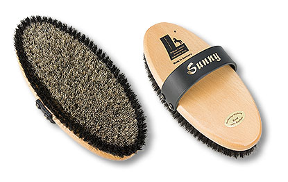 Sunny horse grooming brush